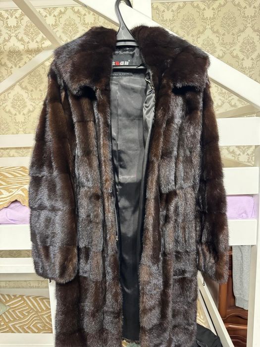 Продам норковую шубу