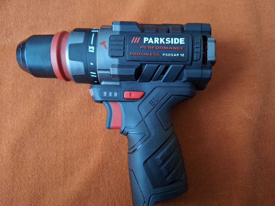 Masina de insurubat si gaurit , cu percutie,  PARKSIDE- Brushless ,12V