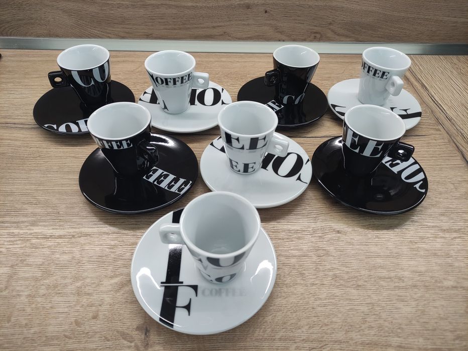 Сервиз от 8 чаши за кафе еспресо