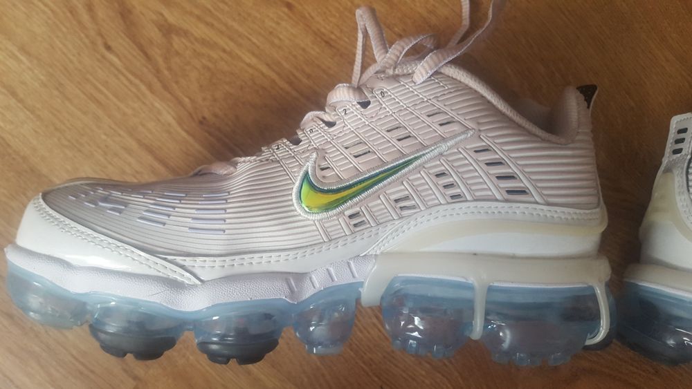 Nike vapormax 360 маратонки 38 номер