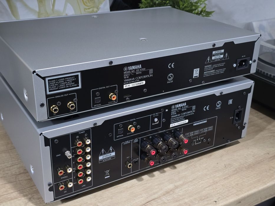 cd player YAMAHA CC-S700, sistem hifi ,titan