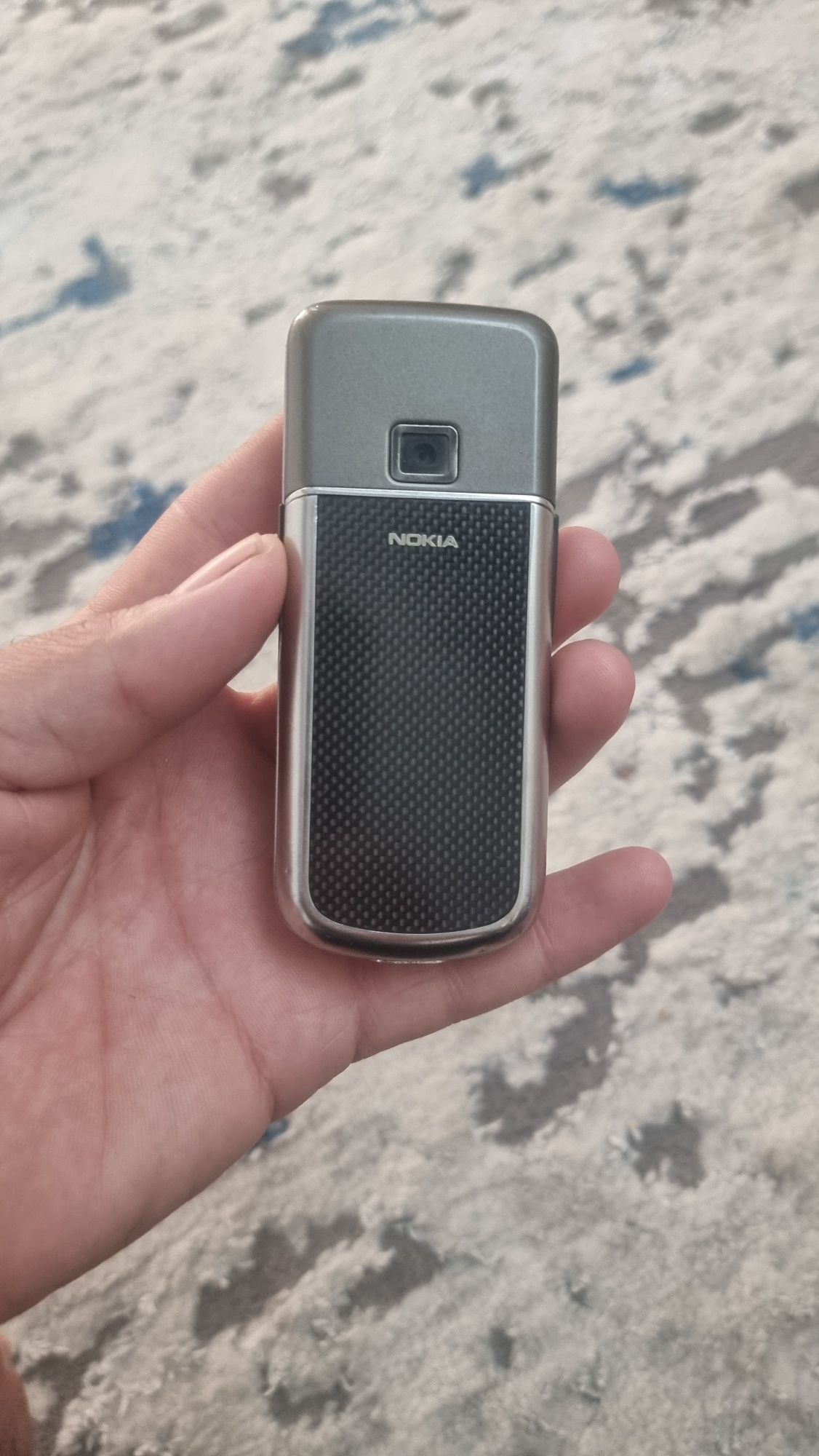 Nokia 88 00carbon arte.