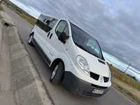 Renault Trafic 8+1 Model Lung
