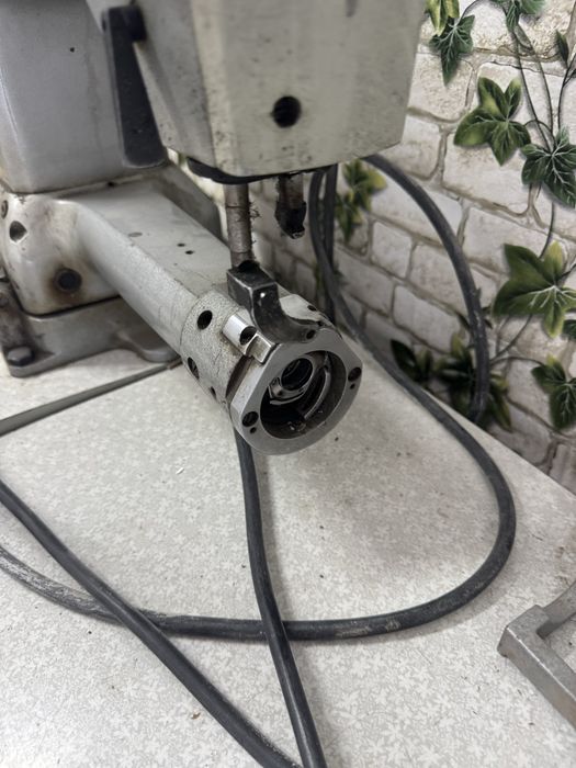 Mașină de cusut marca rusească anii 70-80