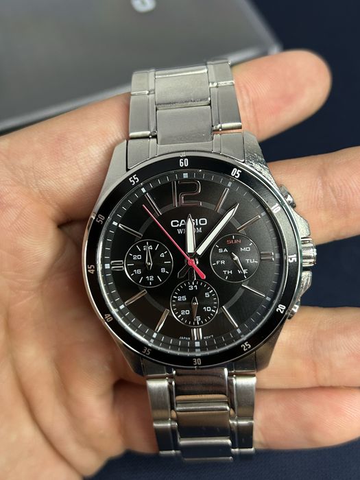 CASIO оригинальные часы