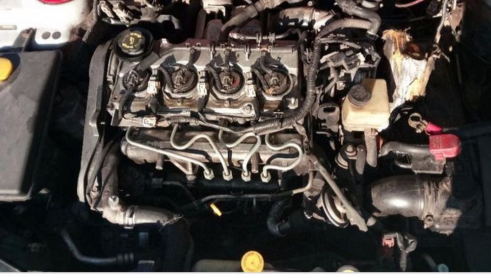 Мазда 6 MPV Птичка Премаси Дизель Бензи Двигатель 2.0 RF5C Мотор RF7J