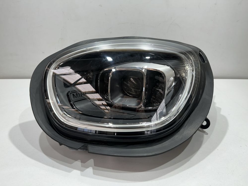 Far stanga Full Led Mini Countryman F60 Facelift 5A1EC13 2020-2023