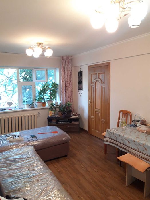 Продам 2-комн. кв., ул.Жангельдина, Центр, р-н Муз. академии 52кв.м.