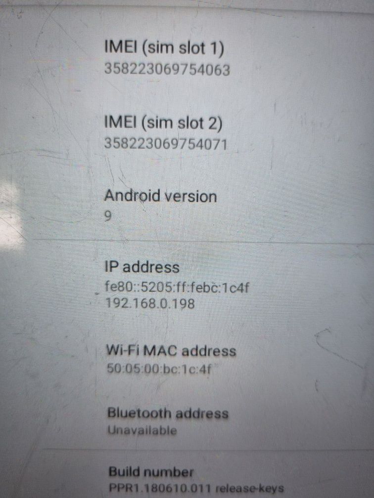 Tableta android 9 cu cartela gsm.