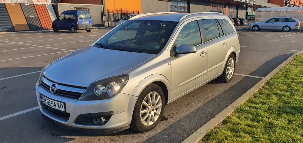 Opel Astra Cosmo 1.9 cdti 8кл. 6ск. 120к.с.