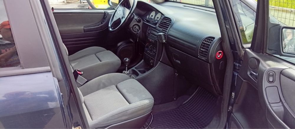 Opel Zafira 2.0 Diesel