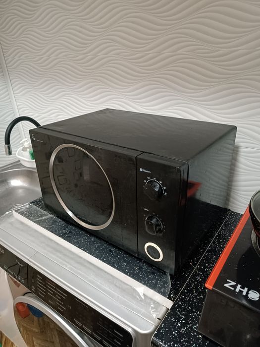 Микровалновая печь.