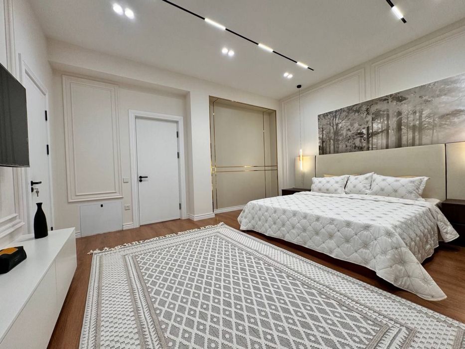 Саламатино Евро Таун Хаус 1.2соток 372кв.м 4уровней 6комнат с мебелью