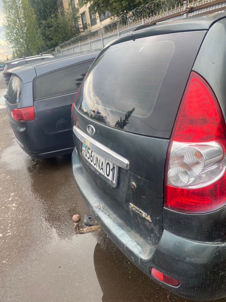 Лада прирора унверсал