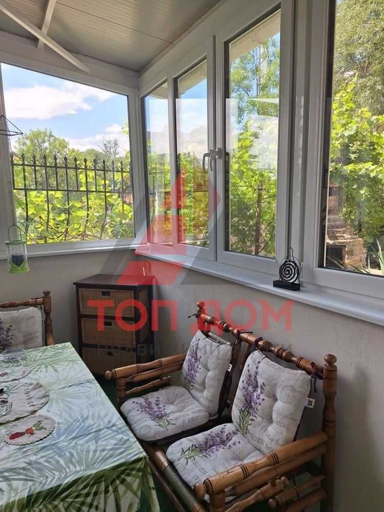 Тристаен! Обзаведен! Бизнес хотел! Първи етаж! Код 74486