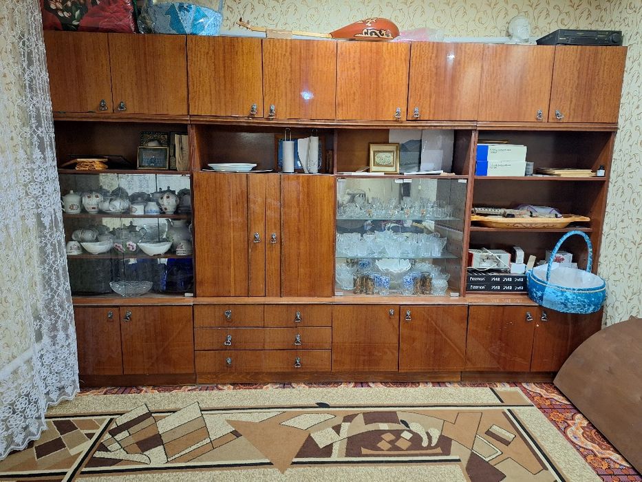 Продам мебель спальная и горка