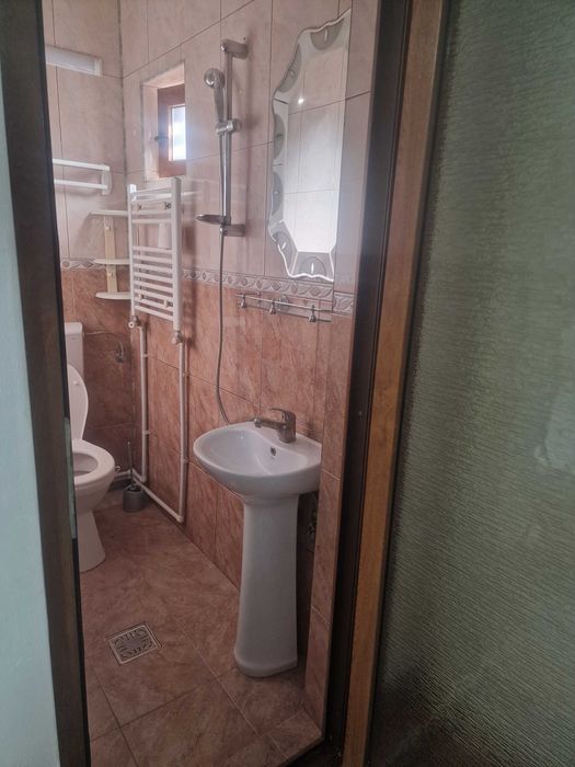 Închiriez Garsoniera!