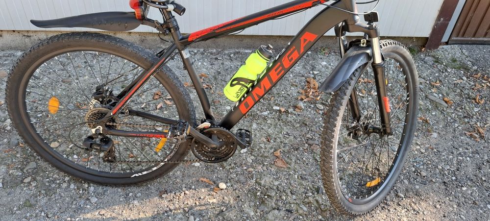 Vând bicicletă 29 Omega