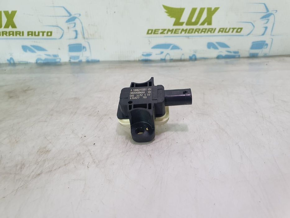 Senzor impact A1668210351 Mercedes-Benz B-Class W246 [2011 - 2015]