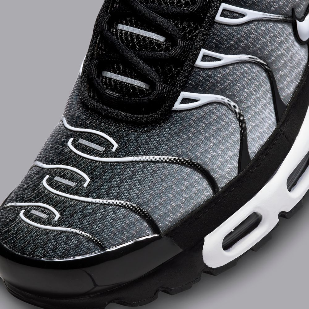 NIKE AIR MAX TN GRAY METALIC BLACK 36,37,38,39,40,41,42,43,44,45