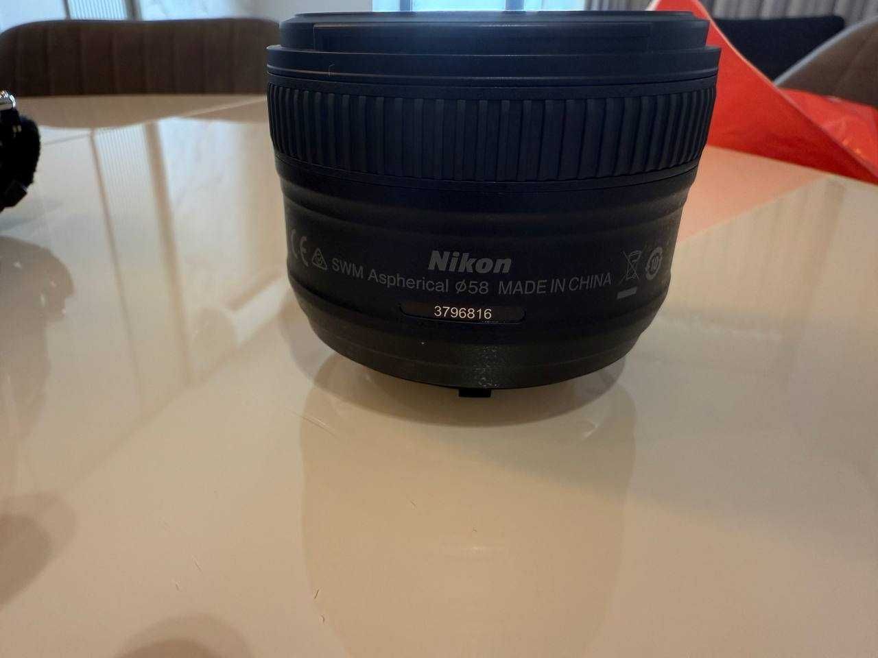 Nikon D700 + объективы 50mm и 18-140mm – Профессиональный комплект