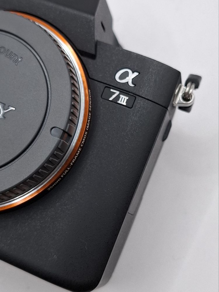 Sony a7 III sotiladi