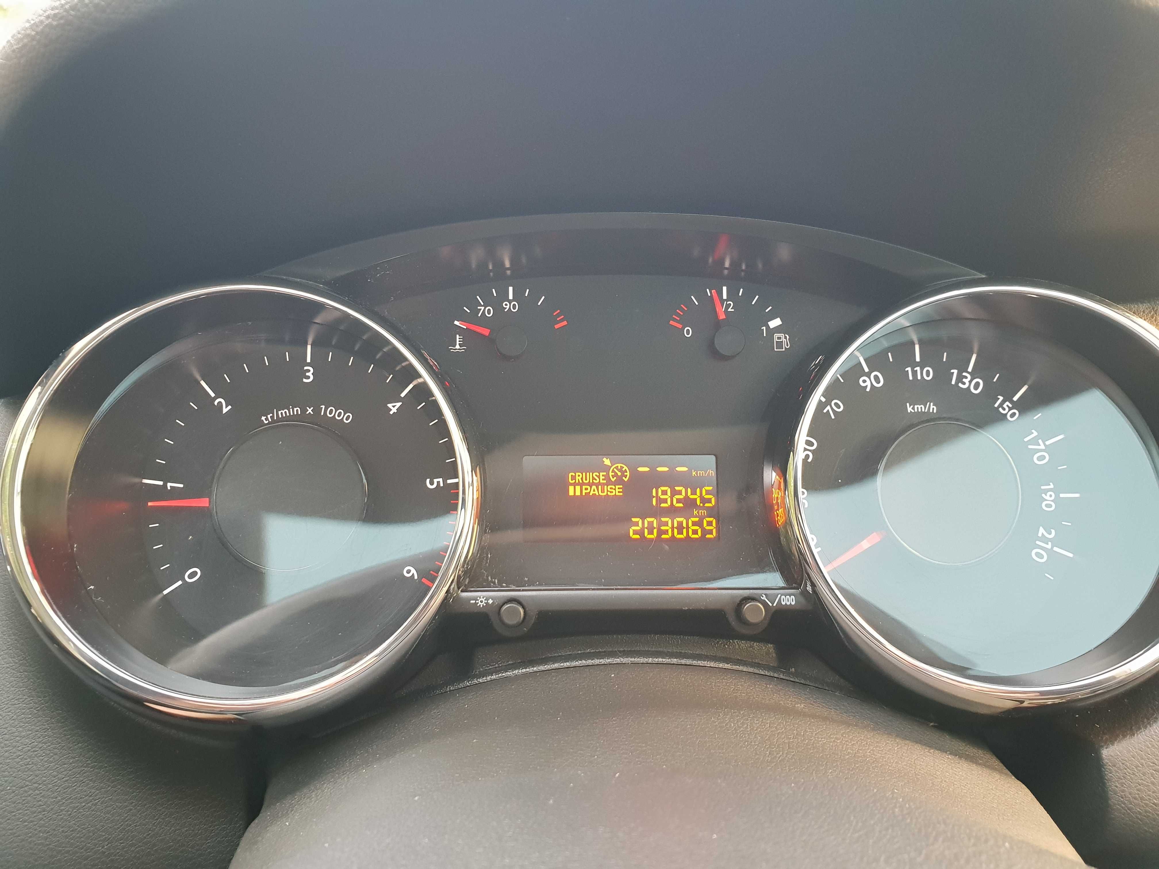 Peugeot 5008,1.6 HDI,an 2012.