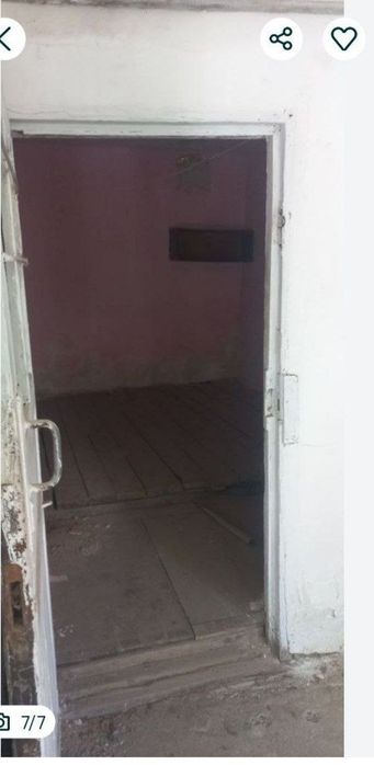 Срочно уй сотилади,вокзал бозорчани йонида