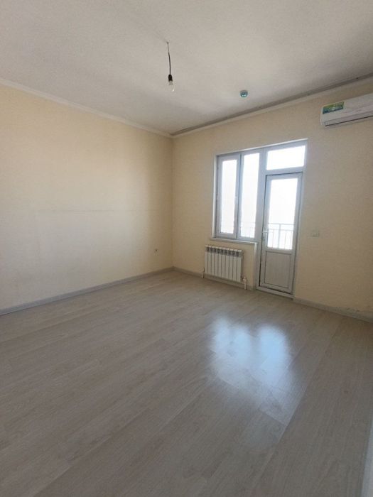 Квартира Сотилади Яшнабад 74 кв. метро дуслик 2  2 хонали навастройка