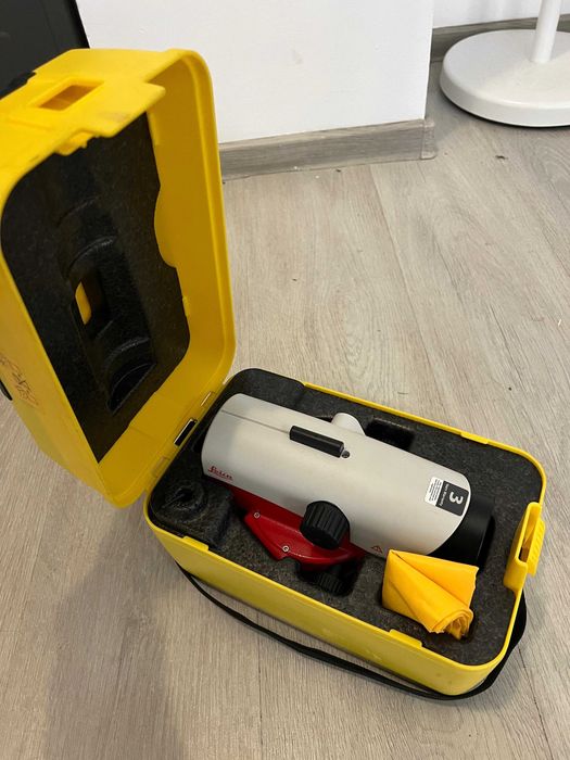 Nivela Leica NA730 plus - TVA deductibil