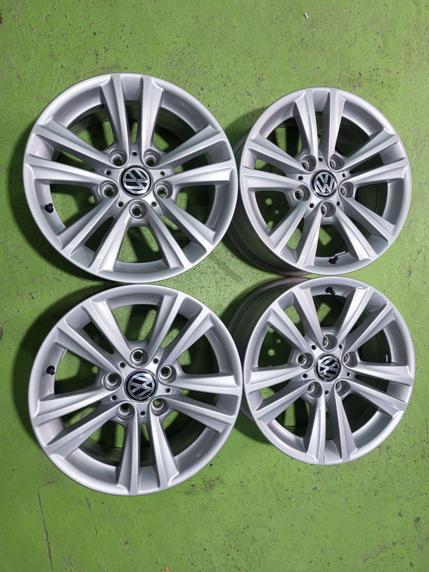 16 5x120 Vw Transporter t5 t6 лети джанти 5х120 т5 т6