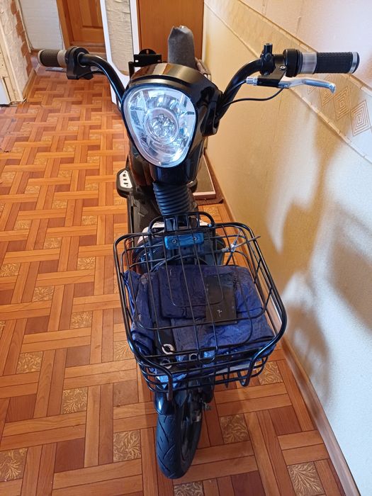 Продам электро-скутер.120.000тг.Возможен торг.