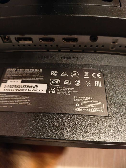 Monitor Led Gaming MSI 27" curbat