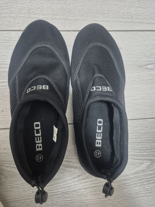 Аквашузы мужские