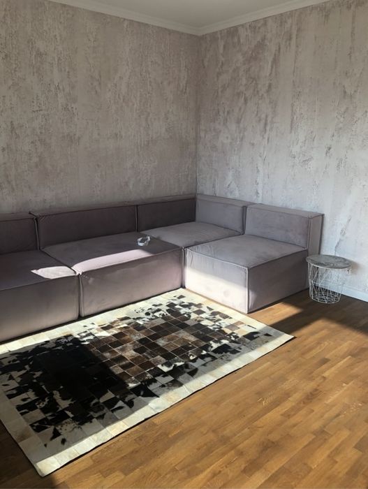 КОМПЛЕКТ! Поръчкови ъглов диван 300х180 и 6 бр. трапезни столове