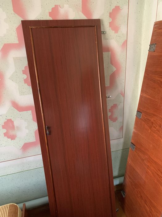 Шкаф, 1.70х1.75 в хорошем состоянии.