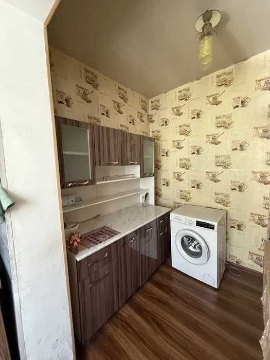 Продается 2-комнатная квартира, Юнусабад-8 квартал, 50 кв.м 2/2/4