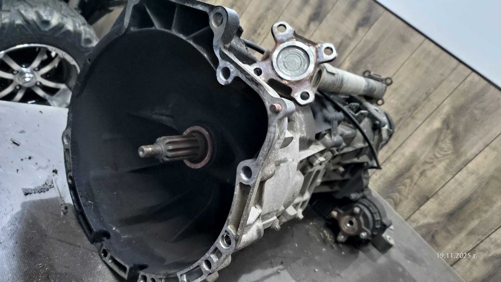 Скоростна кутия е46 330хд ръчка + раздатка