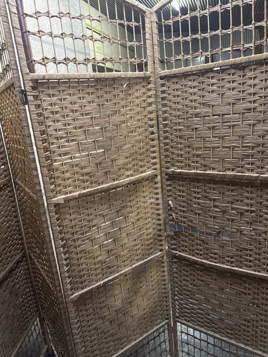 Ширма складная в отличном состоянии 10000