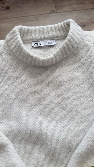 Pulover zara marime s