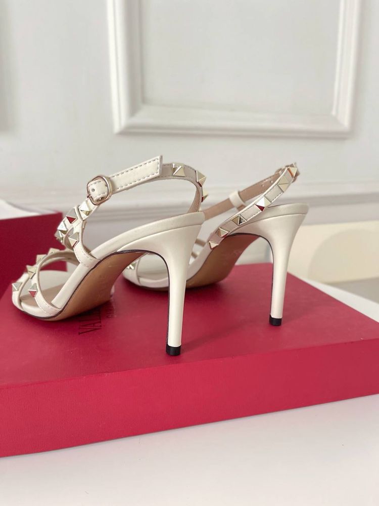 Pantofi Valentino 35-42