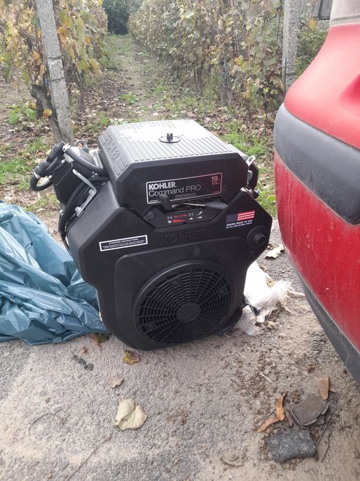 Vând motor 2t holer 19 cai