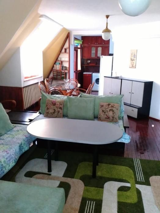 Дава се под наем Мезонет в Пловдив, Кършияка - 130 кв.м за 550 € - Снимка #1