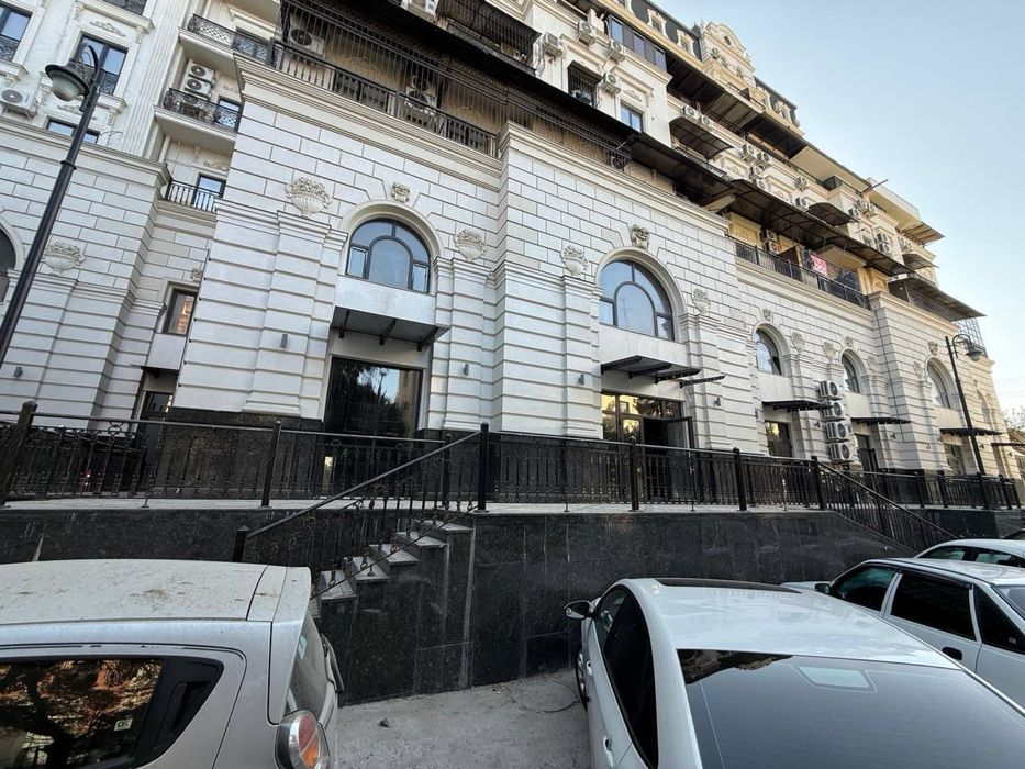 Нежилое помещение в ЖК Kazakhstan 598 кв.м