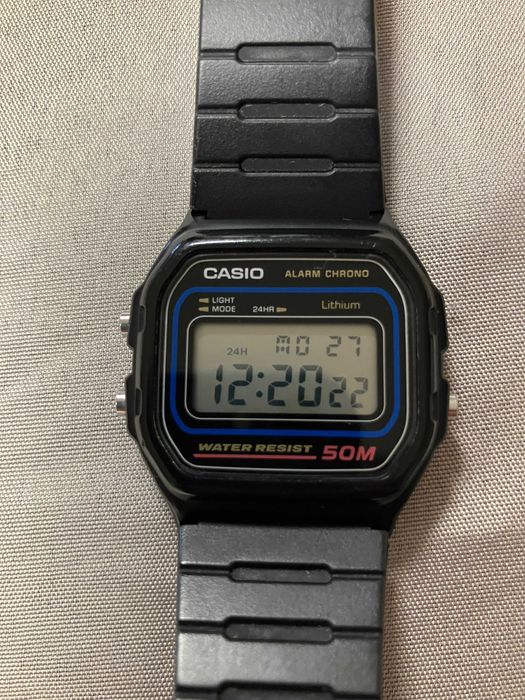 Лот часовници Fossil Casio