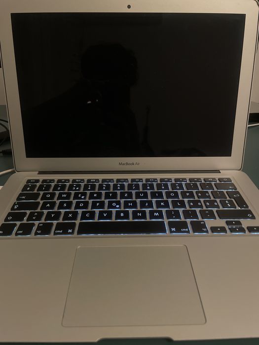 macbook air ca nou