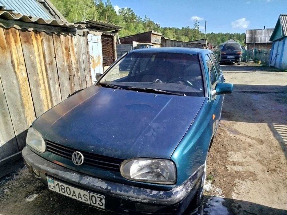 Продам машину Volkswagen golf3