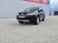 Vând Mitsubishi outlander 2.0 7 locuri