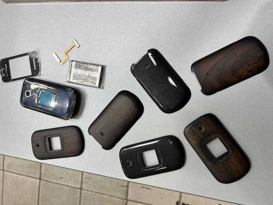 Ремонт Samsung Gusto 2/3 — замена батареи и корпуса