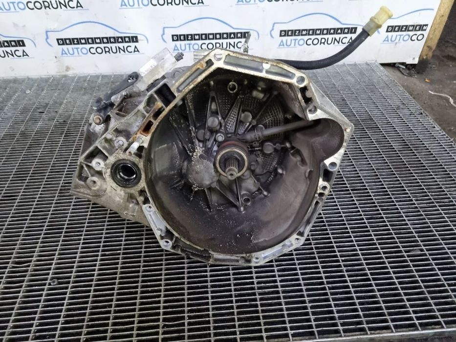 Cutie de viteze Dacia Duster Facelift 1.5 Dci 2014 - 2017 109CP Manuala 6 Trepte K9K ...